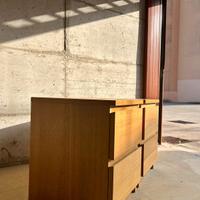 Coppia di comodini rovere
