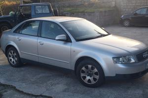 AUDI A4 ANNO 2001