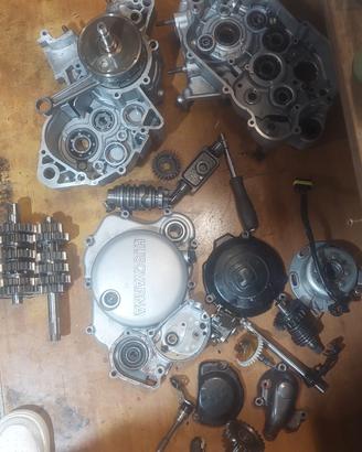 SMEMBRO/RICAMBI HUSQVARNA SM/
SMS/WRE/WR/CR 125