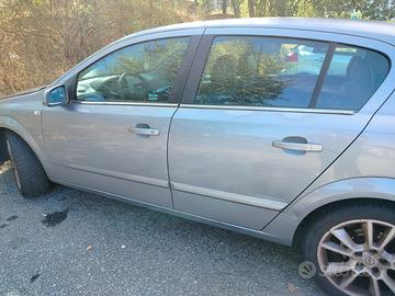 Opel Astra H 2007