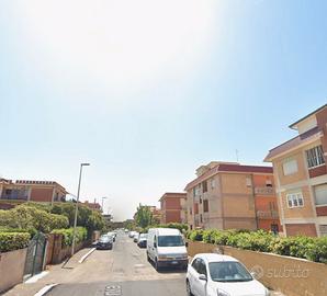 Torvaianica bilocale con posto auto