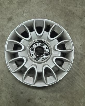 4 Cerchi da 15' in Lega - Fiat - 500 - 68072558 Aa
