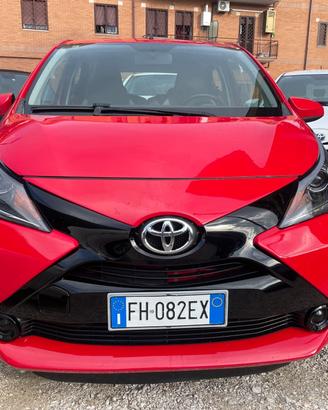 Toyota Aygo 1.0 VVT-i 69 CV 5 porte !!GARANTITA!!
