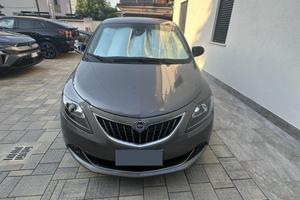 Lancia Ypsilon 1.2 gpl