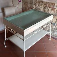 Arredamento shabby in ferro battuto