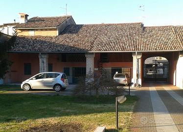 Porzione di casa colonica