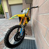 Moto Suzuki rm450z