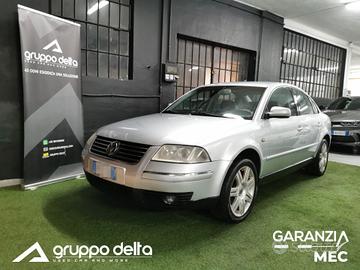 Volkswagen Passat 1.8 T 20V Highline GARANIZA 12 M
