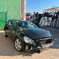 Ricambi Volvo V60 2.0 D3 TDi anno 2011 D5204T2