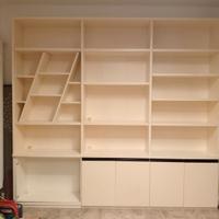 Libreria anni 80 da sistemare