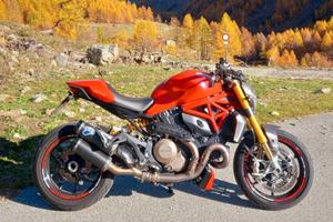 Ducati monster 1200 s