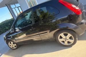 Ford FIESTA 1.4 TDCI