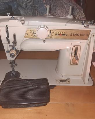 MACCHINA DA CUCIRE SINGER