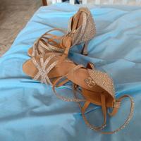 Scarpe da ballo caraibico con strass