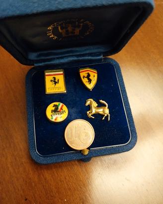 Lotto 4 Spille pin Ferrari  da collezione 