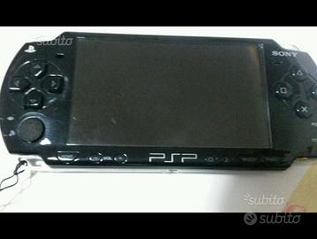 PsP completa di giochi
