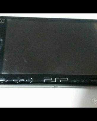 PsP completa di giochi