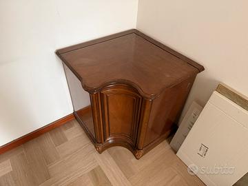 Arredamento vario per casa (cessione gratuita)
