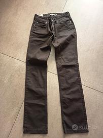 pantaloni donna