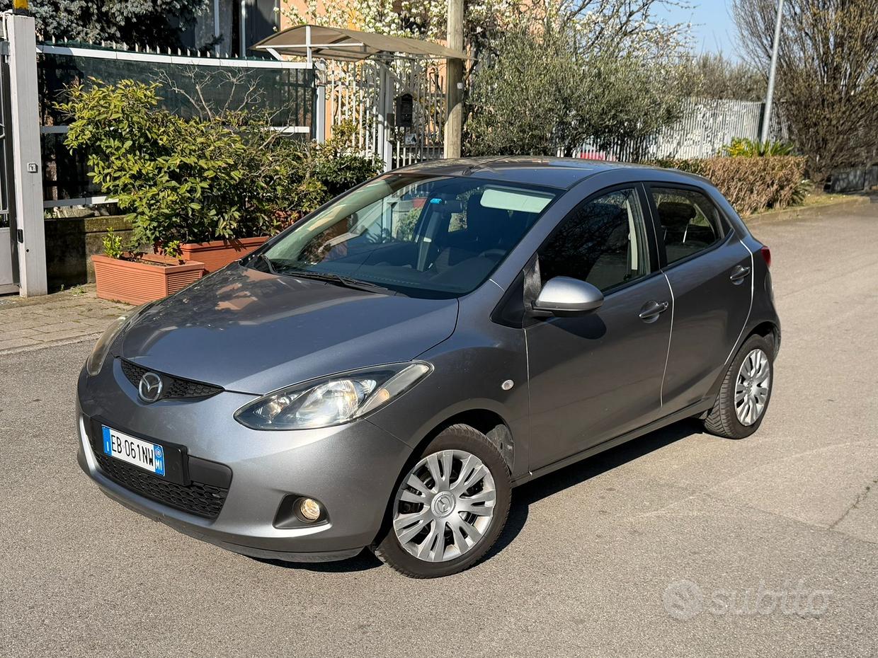 MAZDA Mazda2 2ª serie