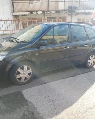 scenic 1.9 130cv 7 posti