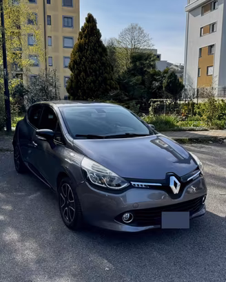 Renault Clio 2014 90CV Full Optional – 72.000 km