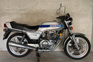 Honda cb 400 n 1981 13000 km storica fmi