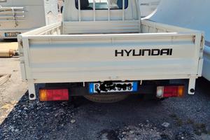 Hyundai H1 