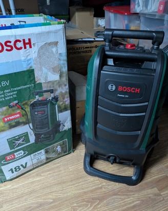 Bosch Fontus 18V Idropulitrice + Ugello Foam + Box
