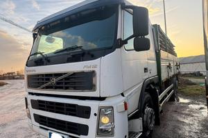 MOTRICE VOLVO TRE ASSI