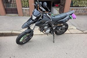 Yamaha WR125X