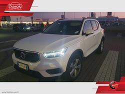 VOLVO XC40 T2 Core