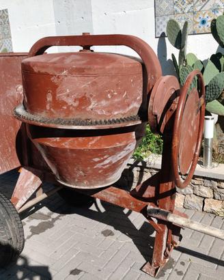Betoniera elettrica carrellata 1.5 kW (2 HP)