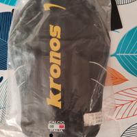 parastinchi Kronos 
