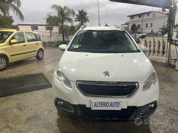 Peugeot 2008 BlueHDi 100 Black Matt