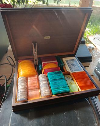 Kit Poker&Casino: fiches e distributore carte