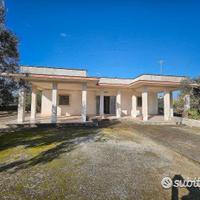 VILLA CASTELLI_Villa con terreno