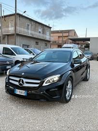 Mercedes gla 200d  premium 2015