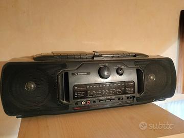 Stereo Thomson con mangia cassette e radio