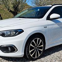 FIAT TIPO SW  1.4 T-JET GPL