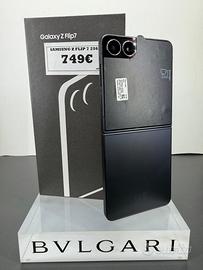 SAMSUNG GALAXY Z FLIP 7 256gb USATO PARI AL NUOVO