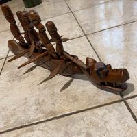 Barca in legno africano.