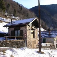 Rustico (tabià) indipendente con giardino