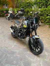 Benelli Leoncino 250