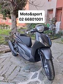 Piaggio Beverly 400