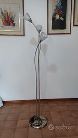 Lampada da pavimento
