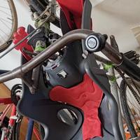 Seggiolino anteriore per bambini piccoli