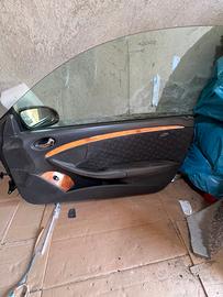 Mercedes W209 – Porta destra completa NERA – 200 €