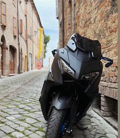 Tmax 560 anno 2025