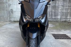 Tmax 560